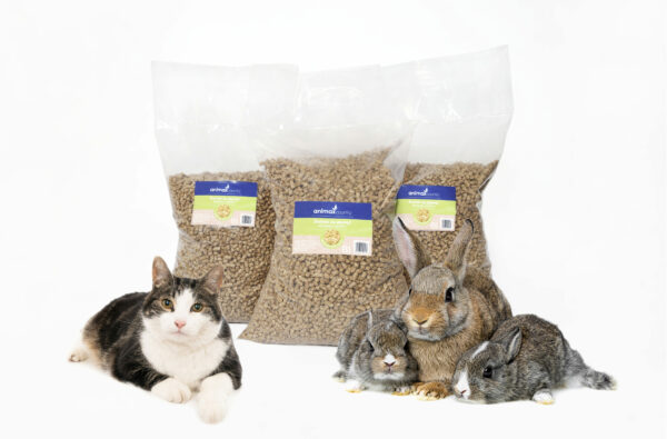 ŻWIREK-ZE-SŁOMY-8L-8 ŻWIREK-ZE-SŁOMY-8L-8